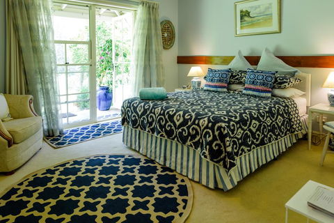 Noosa Valley Manor B&B - Tourism Townsville 3
