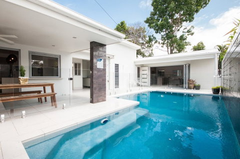 Noosaville Hideaway - Tourism Townsville 1