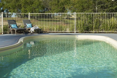 North Lodge Clan Cottage - Tourism Townsville 1