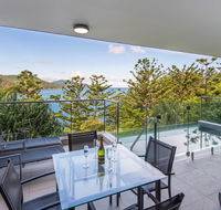 Northcape 1 Ocean Front 4 Bedroom 4 Bathroom Pool Golf Buggy 2 Kitchens BBQs - Tourism Townsville
