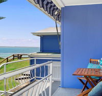 Ocean Blue Apartment Four - apartment on 2nd level - Tourism Townsville