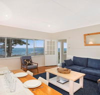 Ocean Blue Apartment One - oceanfront apartment - Tourism Townsville