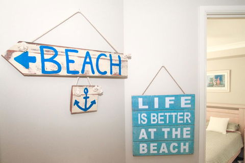 Ocean Break - At Berrara - Tourism Townsville 0