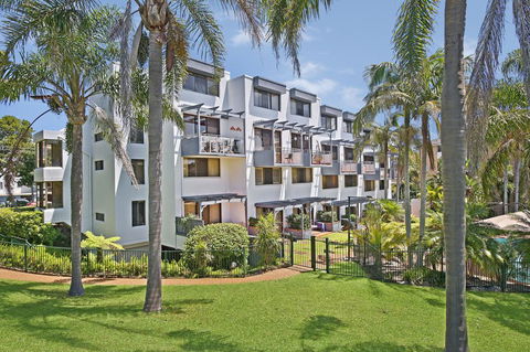 Ocean Terrace 6 67 Pacific Drive - Tourism Townsville 2