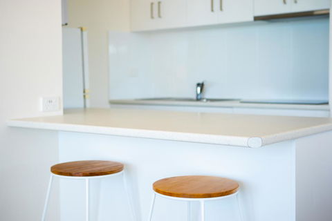 Ocean View Apartment 27 - Tourism Townsville 3