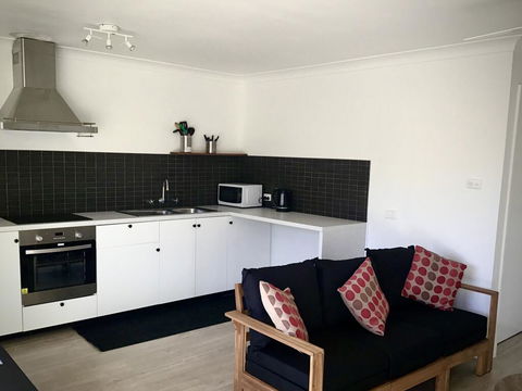 Ocean View Villas - Tourism Townsville 3