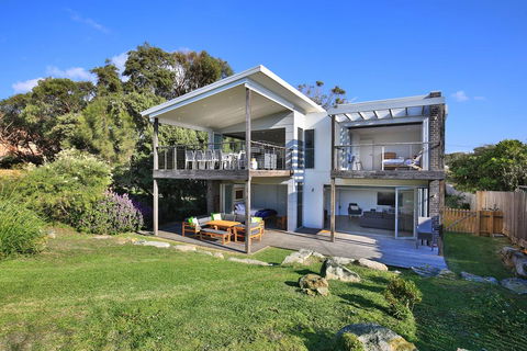 Oceanside @ Culburra - Pet Friendly Absolute Beachfront - Tourism Townsville 0