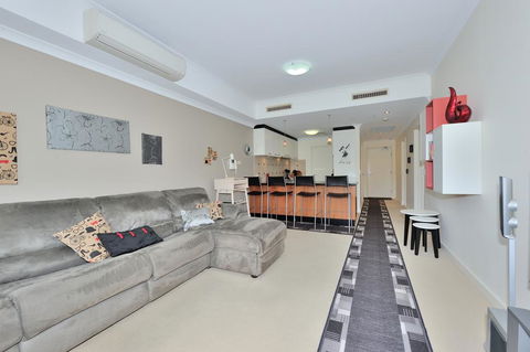 OceanView Apartment - Tourism Townsville 1