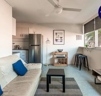 PADDINGTON PAD with PARKING  SMART TV  POOL - Tourism Townsville