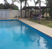 Paddle Steamer Motel - Tourism Townsville