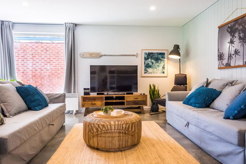 Pandanas Apartments 17B - Mollymook Beach - Tourism Townsville 0
