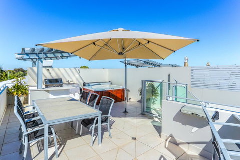 Panoramic River And Ocean Views, Noosaville - Tourism Townsville 3