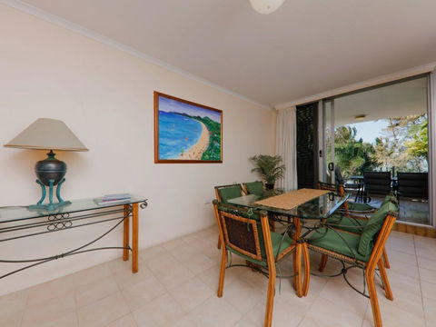 Paringa 8 - Palm Cove - Tourism Townsville 3