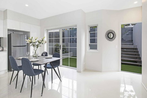 Park Avenue Hideaway For 4 Auchenflower Brisbane - Tourism Townsville 3