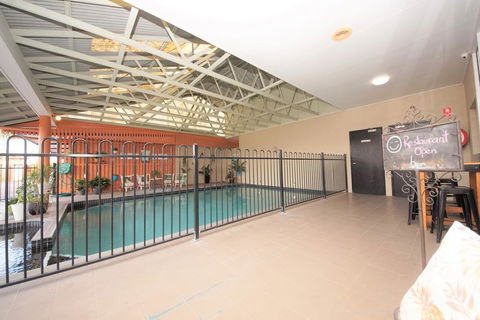 Parkside Motel & Licensed Restaurant - Tourism Townsville 3