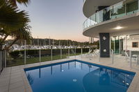 Pavillions 12 - Waterfront Spacious 4 Bedroom With Own Inground Pool And Golf Buggy