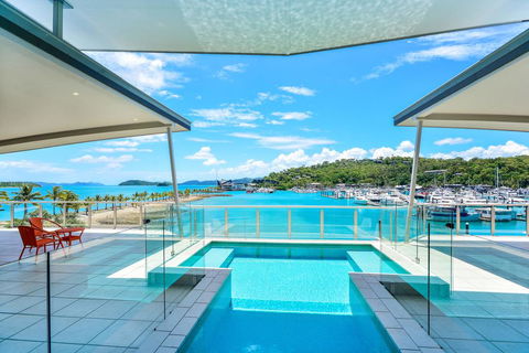 Pavillions Penthouse 25 - 4 Bedroom Luxury Ocean View Hamilton Island - Tourism Townsville 0