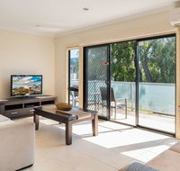 Penguins by the Beach - Tourism Townsville