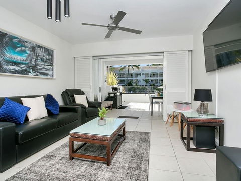 Peppers 3111- 3112 Two Bedroom Apartment Spa Suite - Tourism Townsville 0