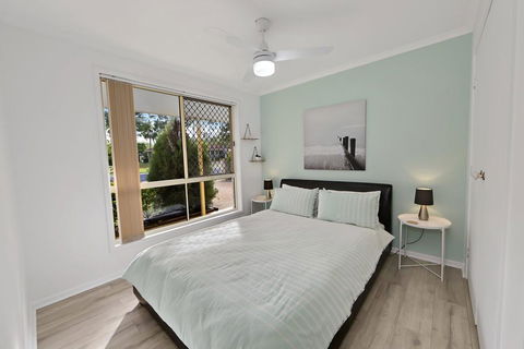 Perfect Getaway - Hervey Bay - Tourism Townsville 0