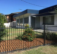 Pet Friendly home walking distance to Surf Beach - North St Woorim - Tourism Townsville