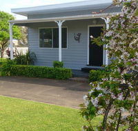 Phillip Island Cottages - Tourism Townsville