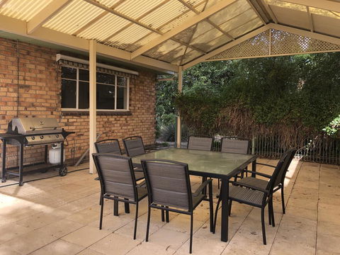 Pleasant View - Tourism Townsville 1