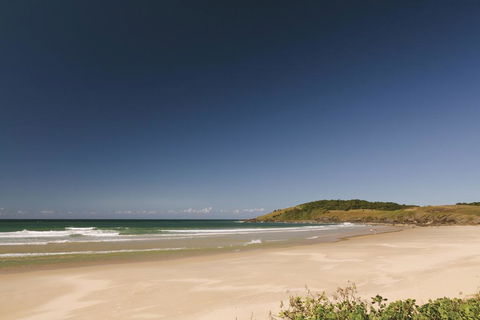 Plomer Beach House - Tourism Townsville 0