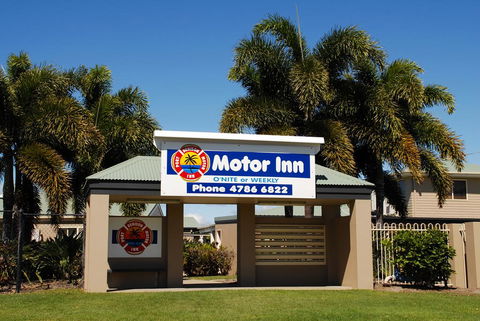 Port Denison Motor Inn - Tourism Townsville 0