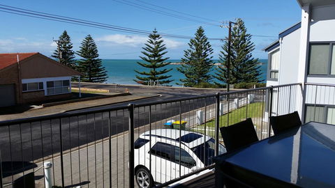 Port Elliot Beachcomber - Tourism Townsville 2