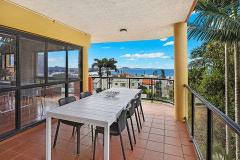 PRTFINO-THE ULTIMATE PENTHOUSE - Tourism Townsville 3