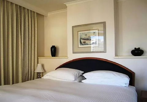 Quay West 2208 - Tourism Townsville 0