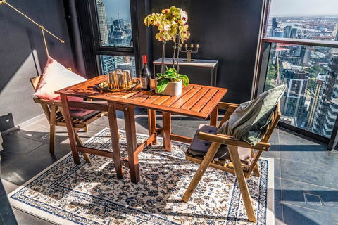 R&K Luxury Apartment Fantastic Skyline View CBD Parking&Free Tram Heart Of Melbourne - Tourism Townsville 1