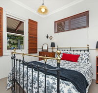 Railway Cottage - Tourism Townsville