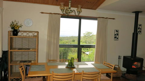 Ravensbourne Escape - Cedar Lodge - Tourism Townsville 2