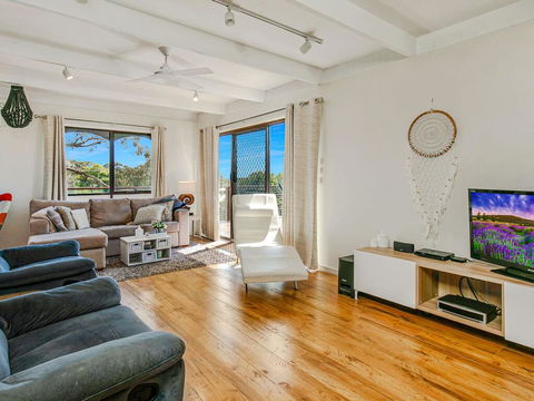 Red Rocks Family Escape - Tourism Townsville 3
