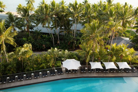 Reef View Hotel - Tourism Townsville 1