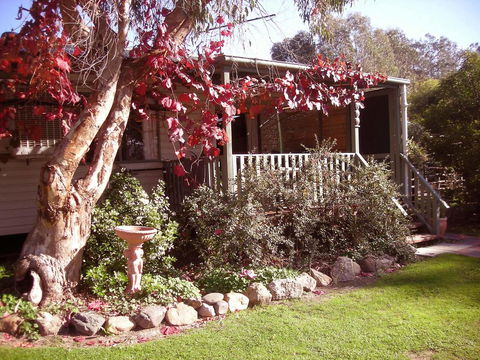Reidford Cottage - Dog Friendly - Tourism Townsville 0