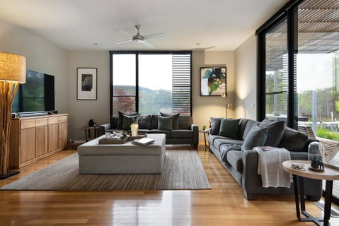 Ridge House - Tourism Townsville 3