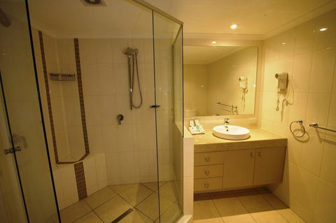 Riverdance Apartments - Tourism Townsville 3