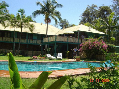 Riviera Bed & Breakfast - Tourism Townsville 1