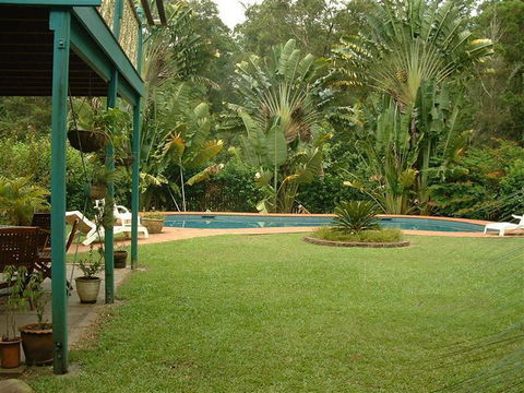 Riviera Bed & Breakfast - Tourism Townsville 3