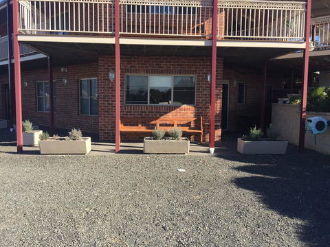 Robin Hill Retreat - Tourism Townsville 2