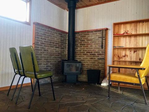 Romantic Getaway With Spa And Wifi - Pet Friendly - Tourism Townsville 1