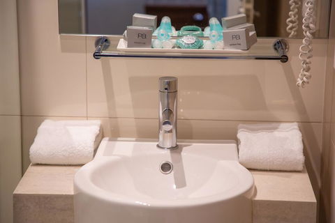 Royal Hotel Randwick - Tourism Townsville 1
