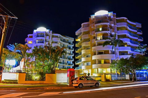 Royal Pacific Resort - Tourism Townsville 2