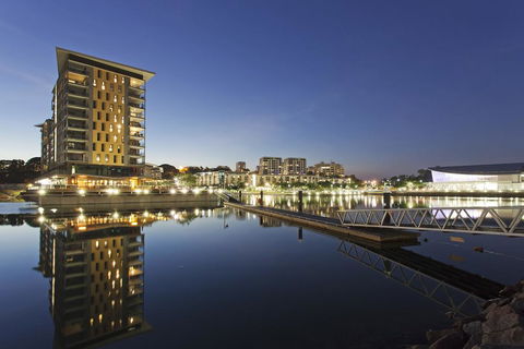 Saltwater Suites - 1,2 & 3 Bed Waterfront Apartments - Tourism Townsville 0