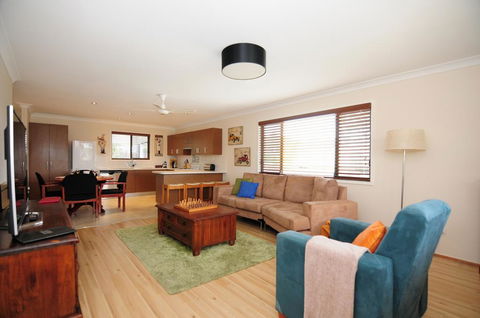 Sandy Feet Getaway - Tourism Townsville 2