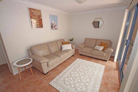 Santa Barbara - Tourism Townsville 1
