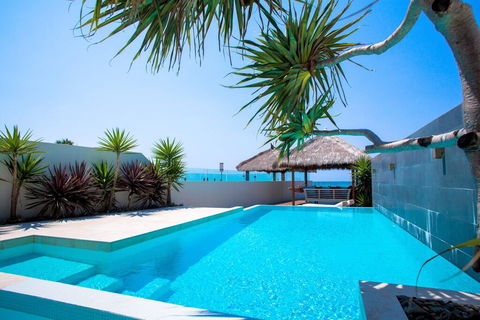 Sapphire Sands Beach House - Tourism Townsville 0